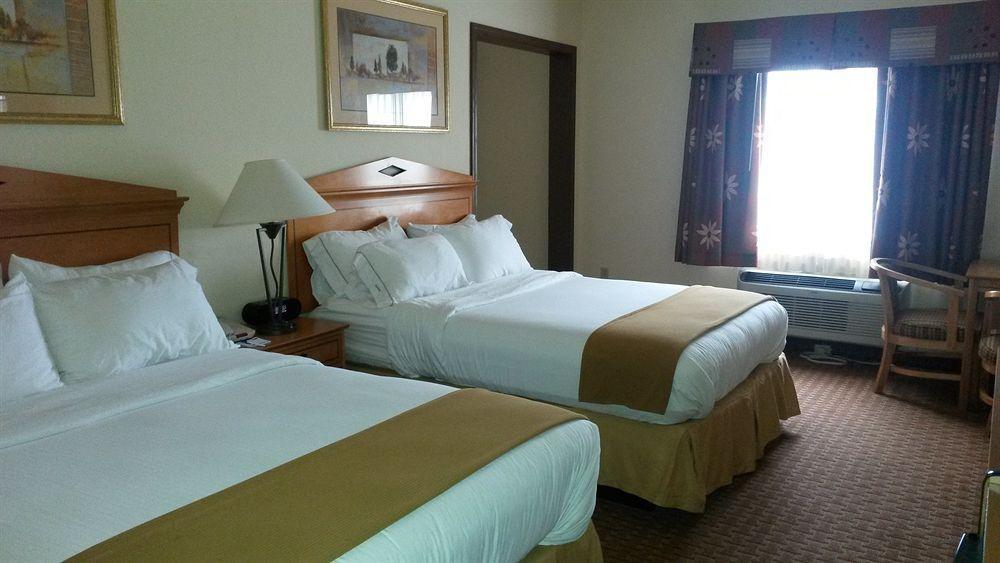 Holiday Inn Express Hotel And Suites Jenks By Ihg Exterior foto