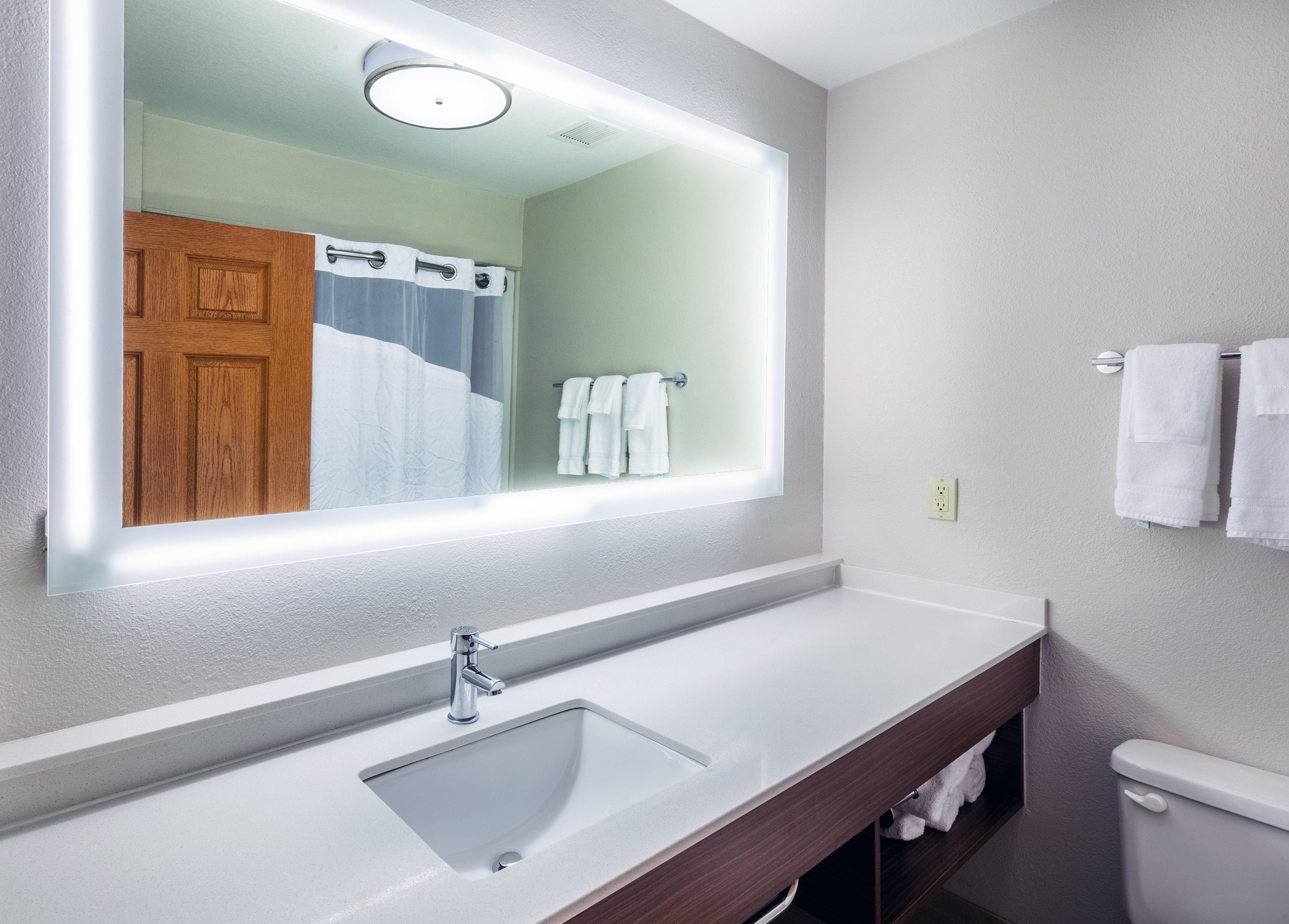 Holiday Inn Express Hotel And Suites Jenks By Ihg Exterior foto