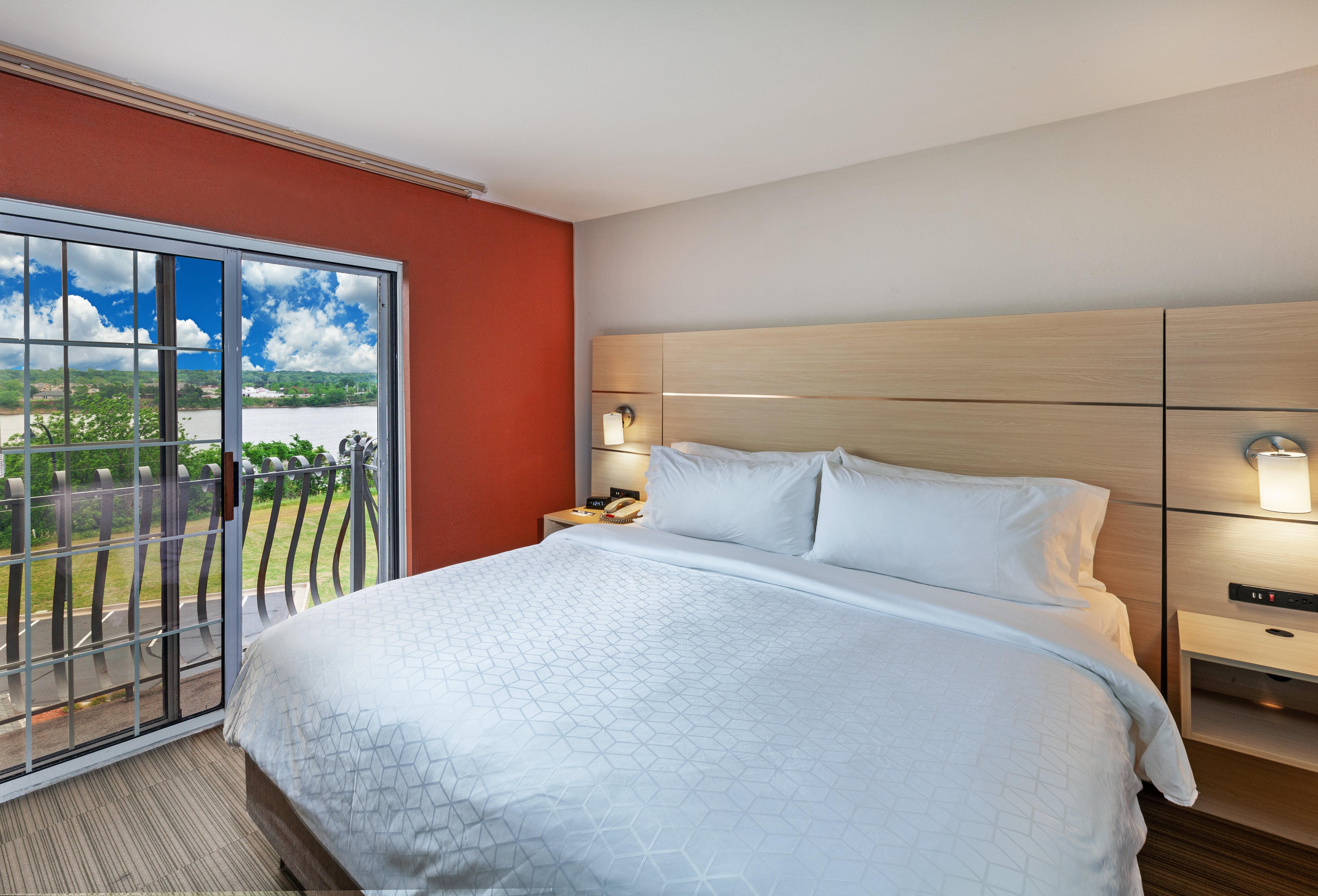 Holiday Inn Express Hotel And Suites Jenks By Ihg Exterior foto