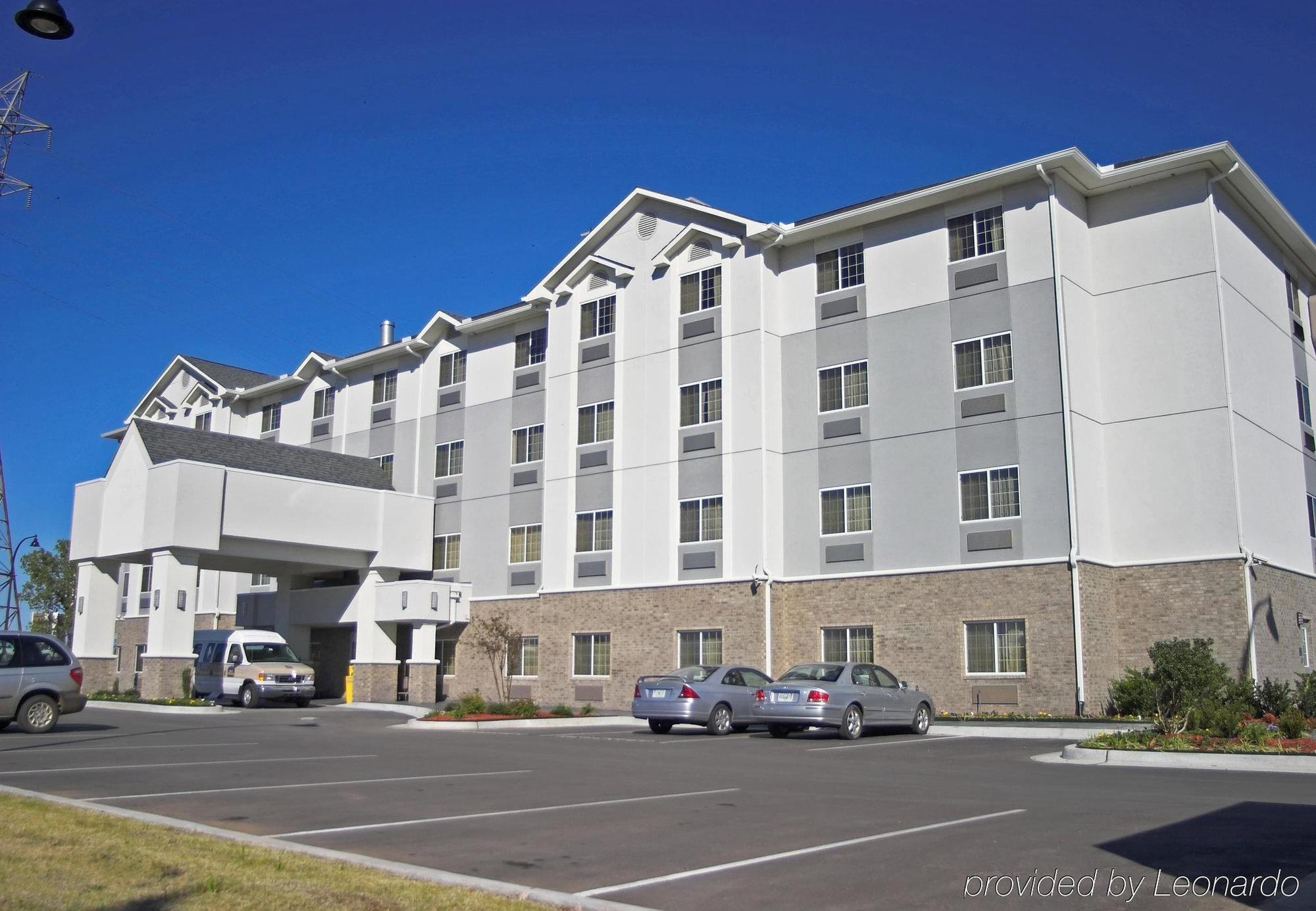 Holiday Inn Express Hotel And Suites Jenks By Ihg Exterior foto