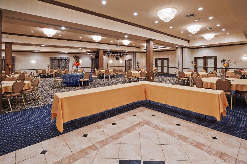 Holiday Inn Express Hotel And Suites Jenks By Ihg Exterior foto